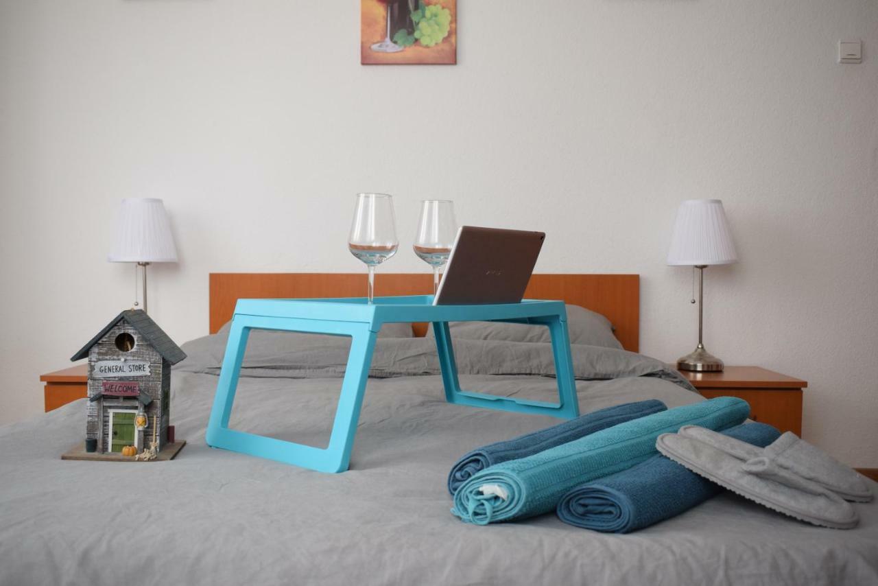 Resedinta Lui Calin Apartment บูคาเรสต์ ภายนอก รูปภาพ