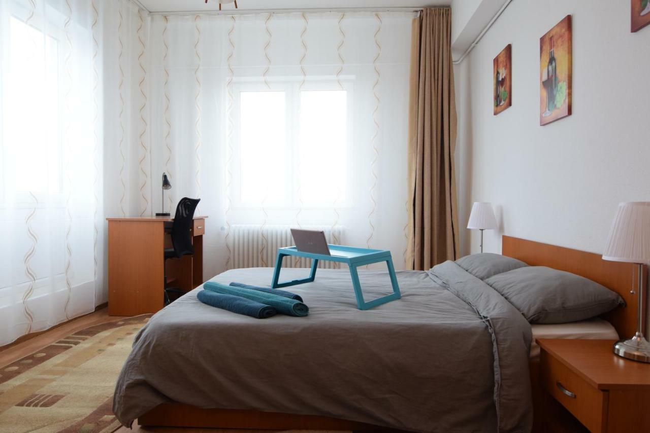Resedinta Lui Calin Apartment บูคาเรสต์ ภายนอก รูปภาพ