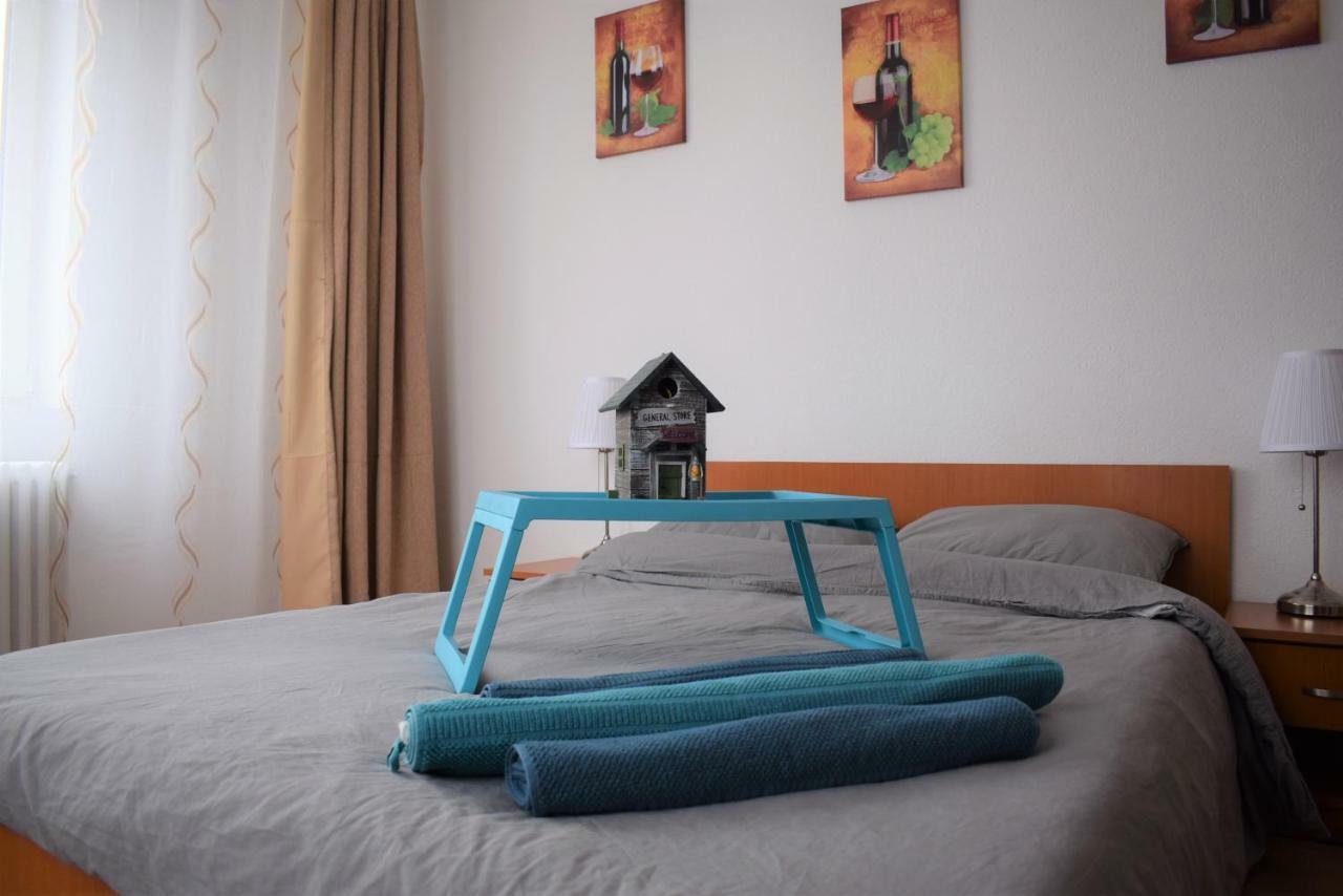 Resedinta Lui Calin Apartment บูคาเรสต์ ภายนอก รูปภาพ