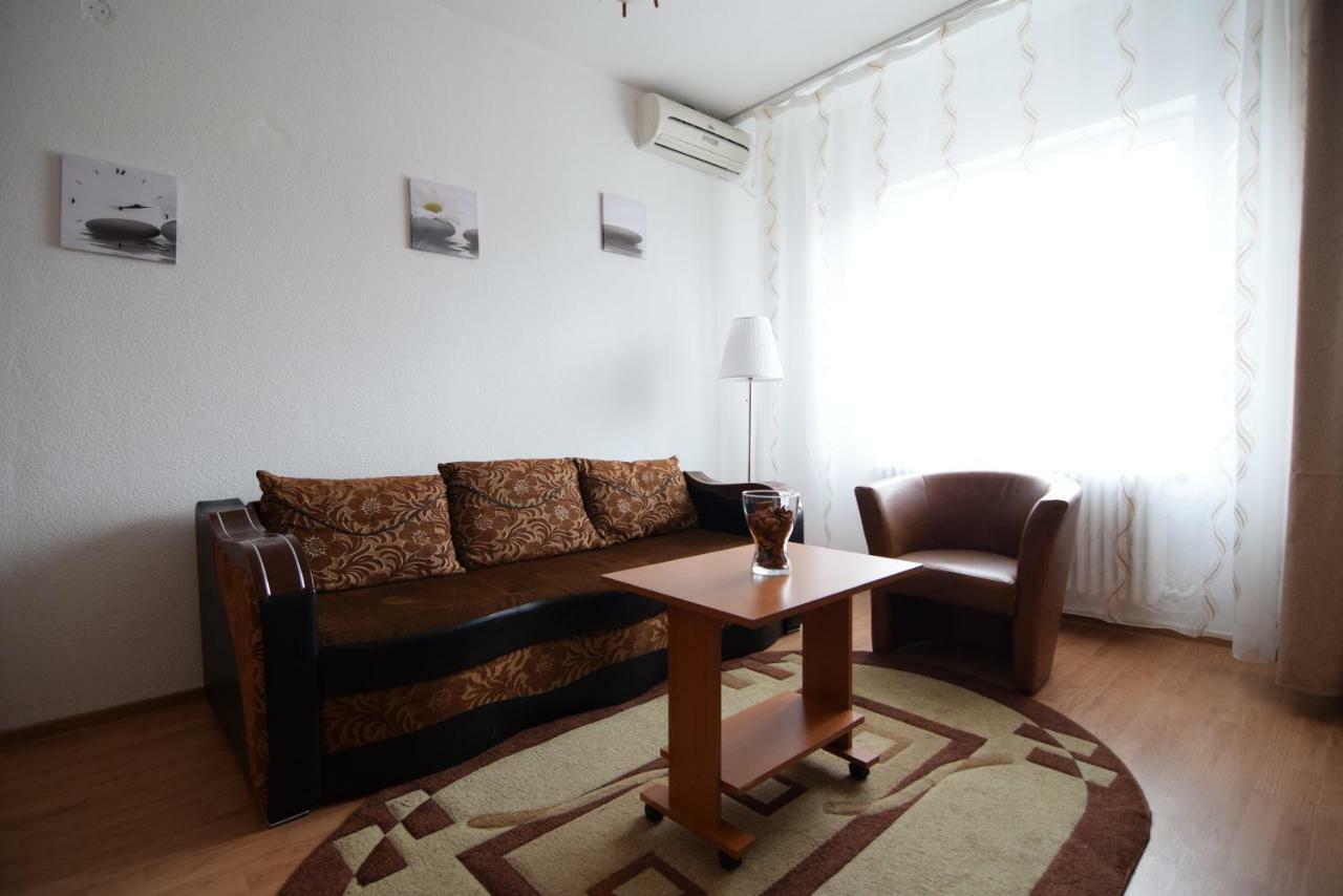 Resedinta Lui Calin Apartment บูคาเรสต์ ภายนอก รูปภาพ
