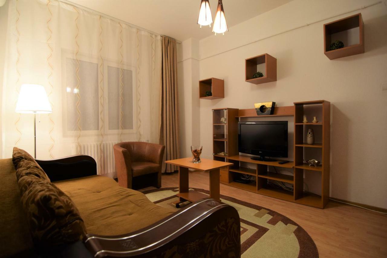 Resedinta Lui Calin Apartment บูคาเรสต์ ภายนอก รูปภาพ