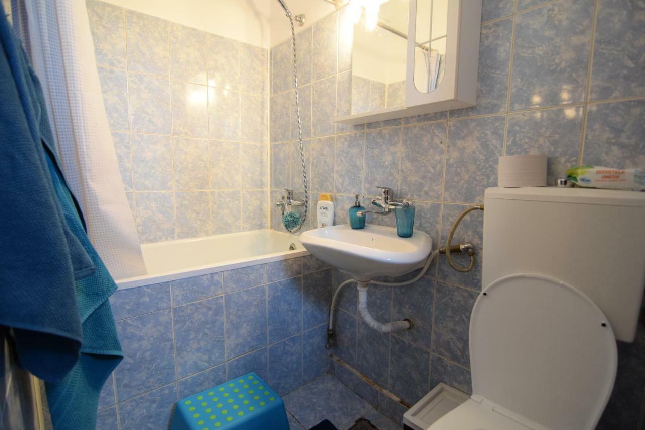 Resedinta Lui Calin Apartment บูคาเรสต์ ภายนอก รูปภาพ